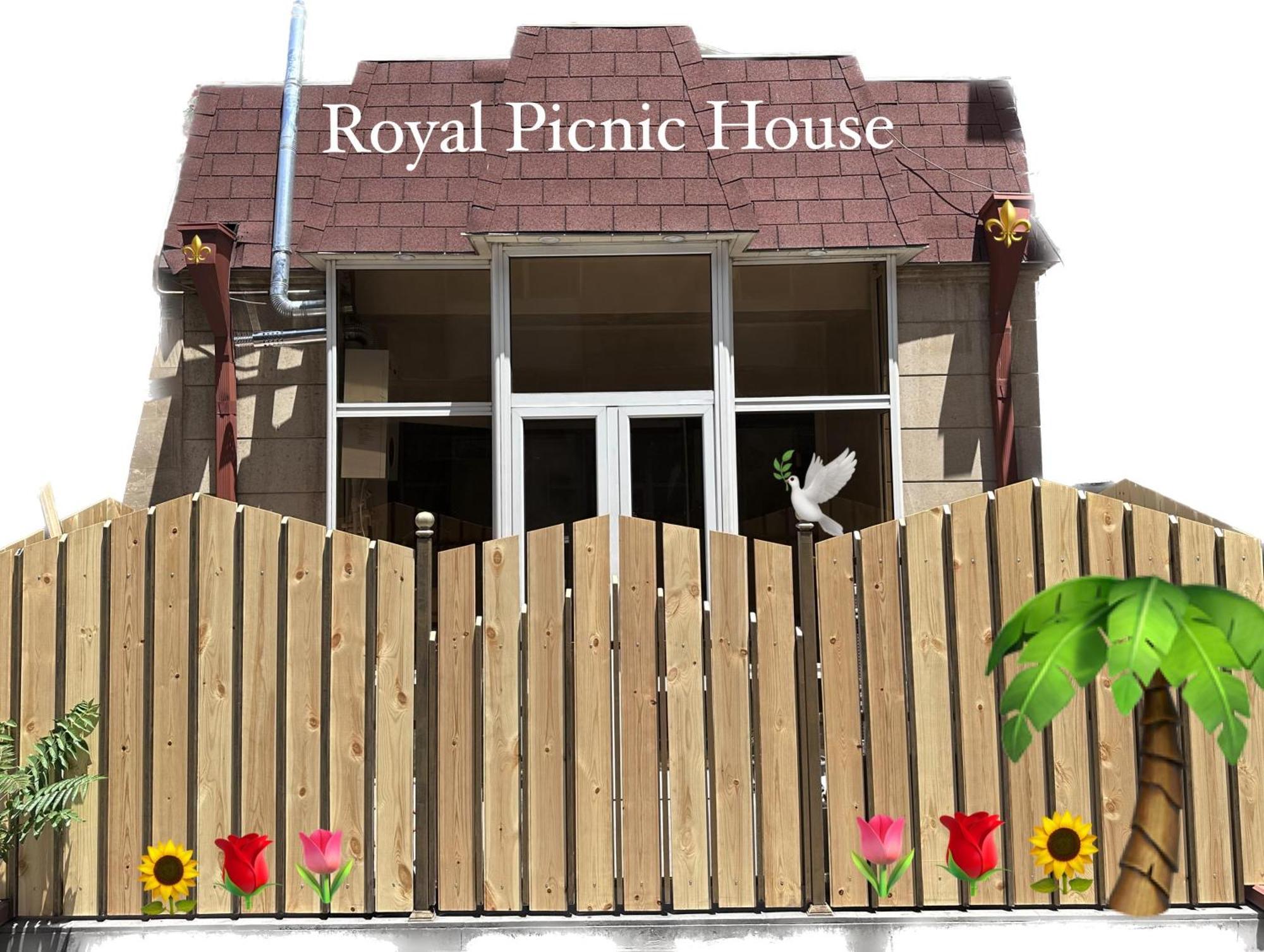 Royal Picnic House Villa Yerevan Exterior photo